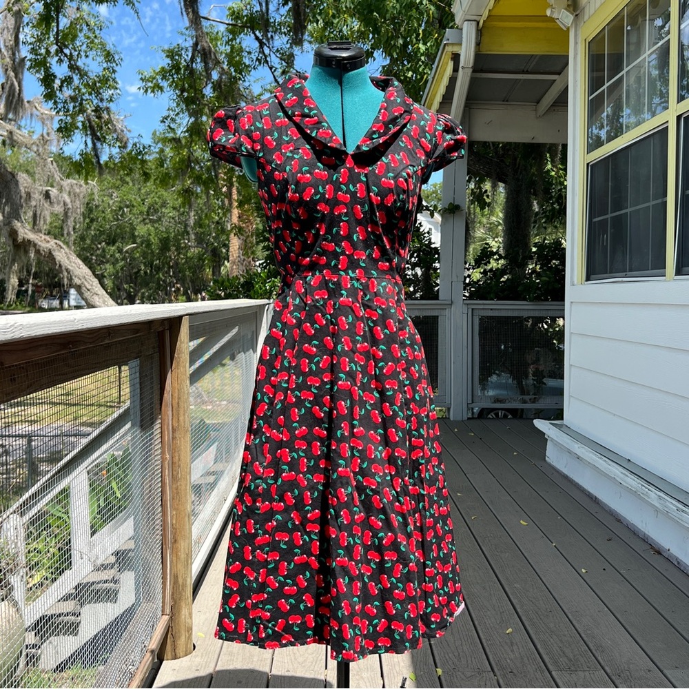 Hearts & Roses: Cherry Print Collared Midi Dress. Size 10.